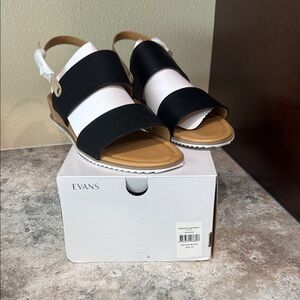 Evans Women's Stylish Black and White Sandals